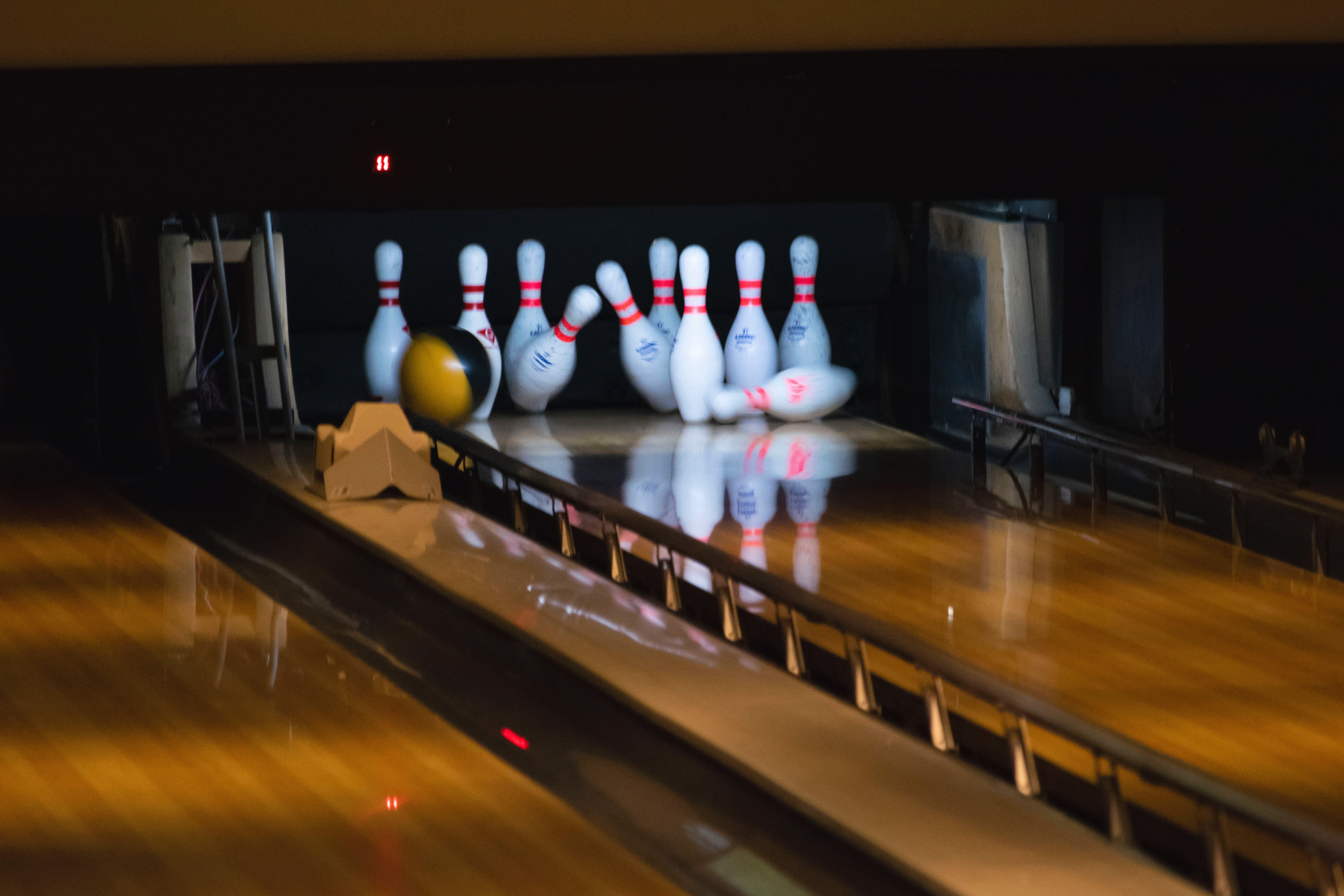 Naturist tenpin bowling with buffet