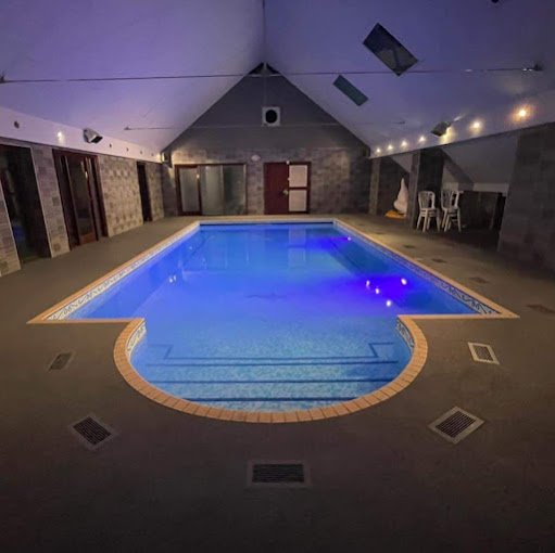 Durley House Skinny Dip