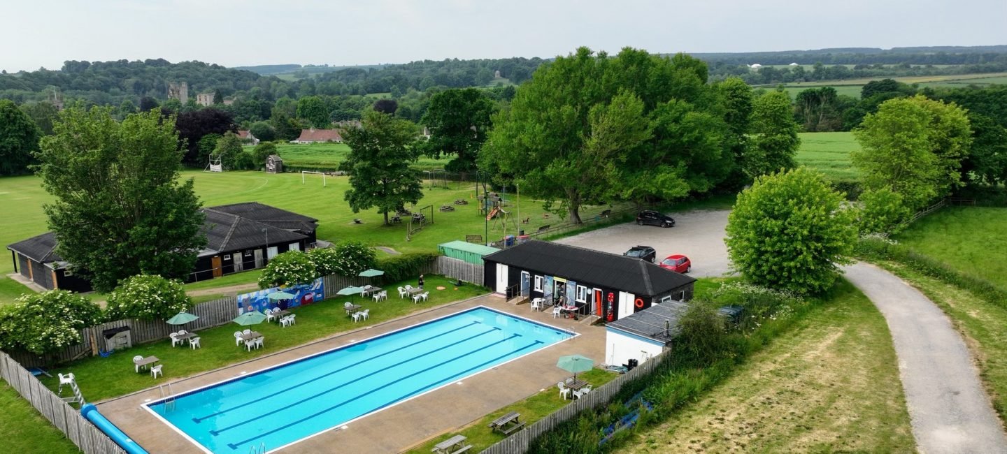 Helmsley Open Air Pool GBSD